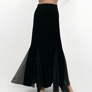 Jessica Howard evenings Black Velour Maxi Skirt with Mesh Size 6